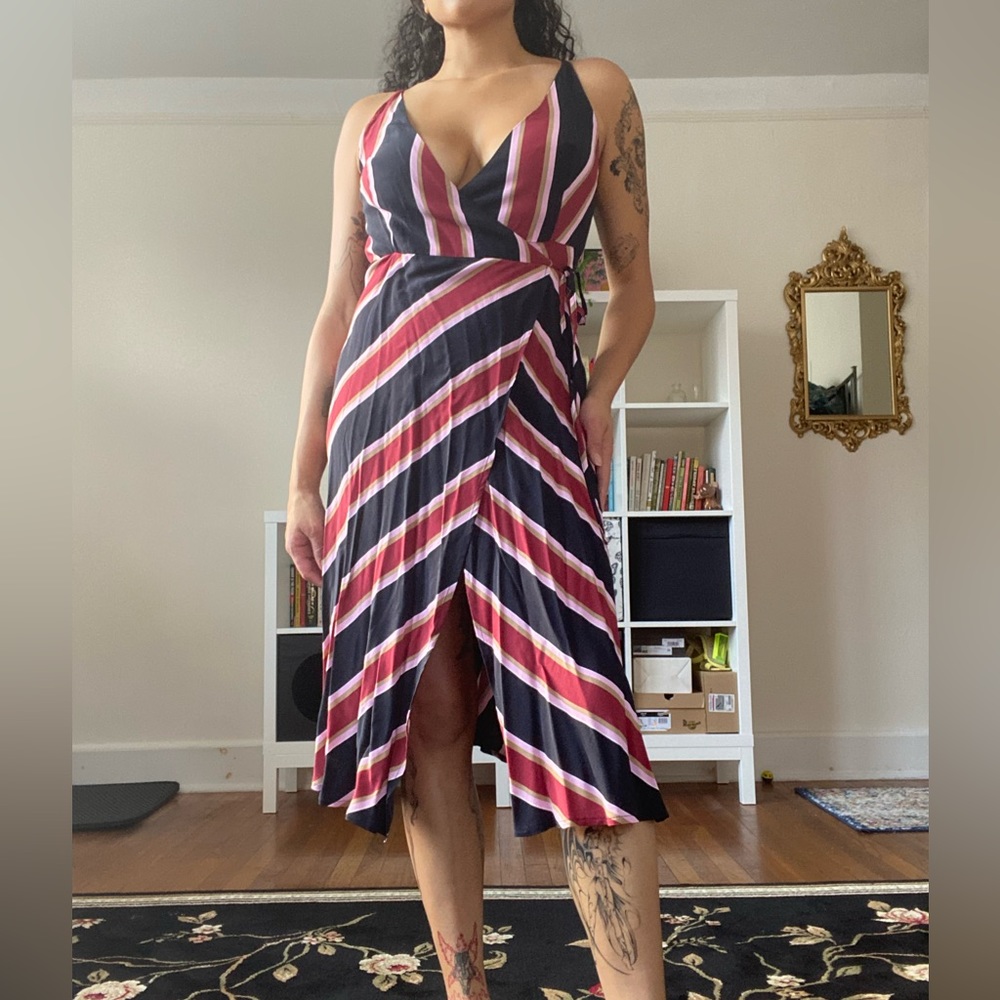 NWT Topshop True Wrap Dress